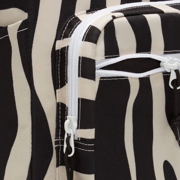 Converse GO 2 Backpack Zebra Unisex - Picture 3 of 6